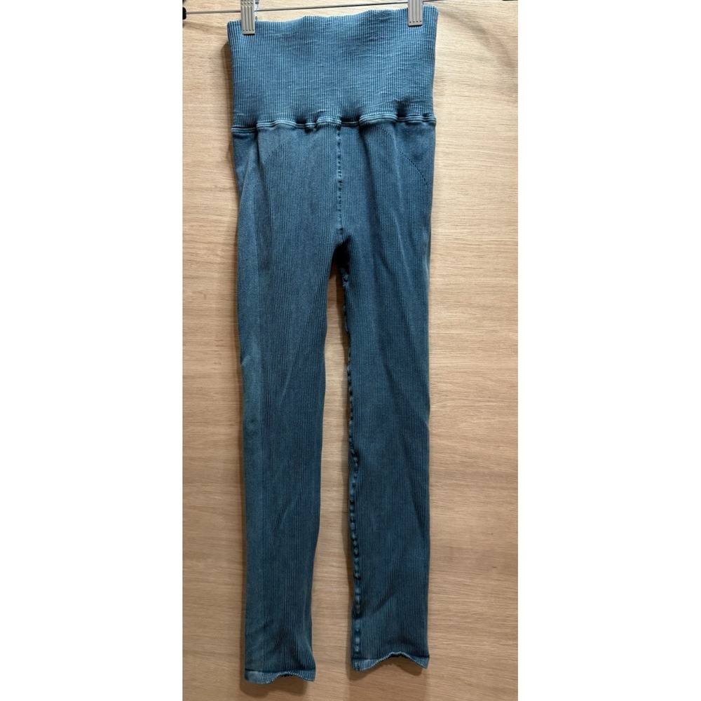 FP Movement Women's Size M/L Happiness Runs Teal Ribbed Leggings PullOn Gym Yoga